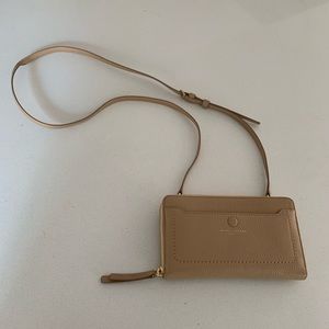 Marc Jacobs tan slim crossbody